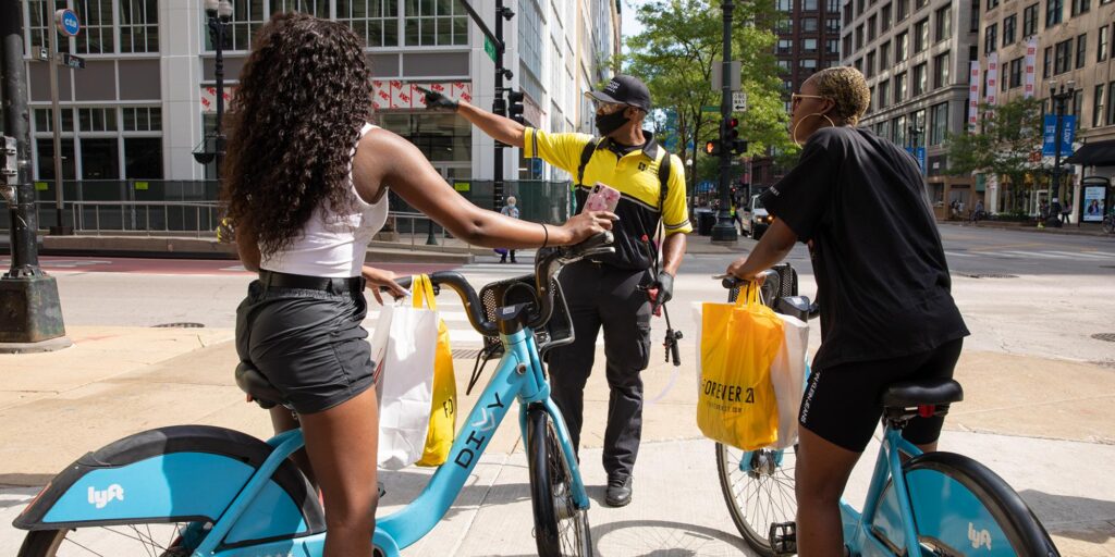Chicago Loop Alliance Further Expands Ambassador Program Throughout the Loop