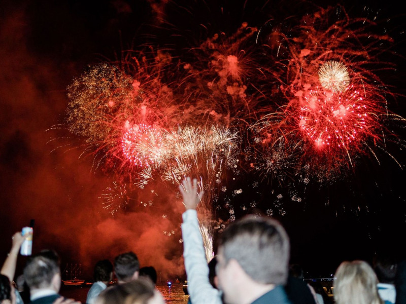 3D Fireworks Cruise
