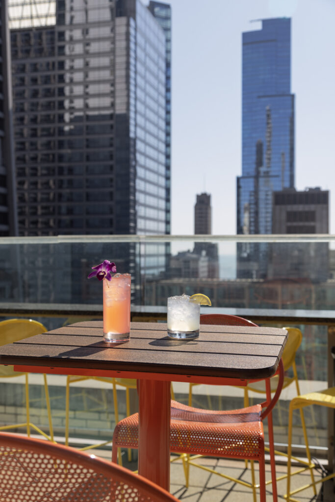 Aire Rooftop Bar