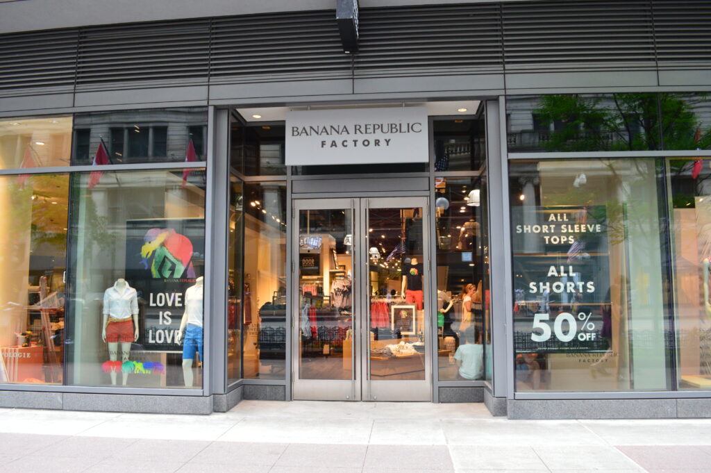 Banana Republic Factory Store