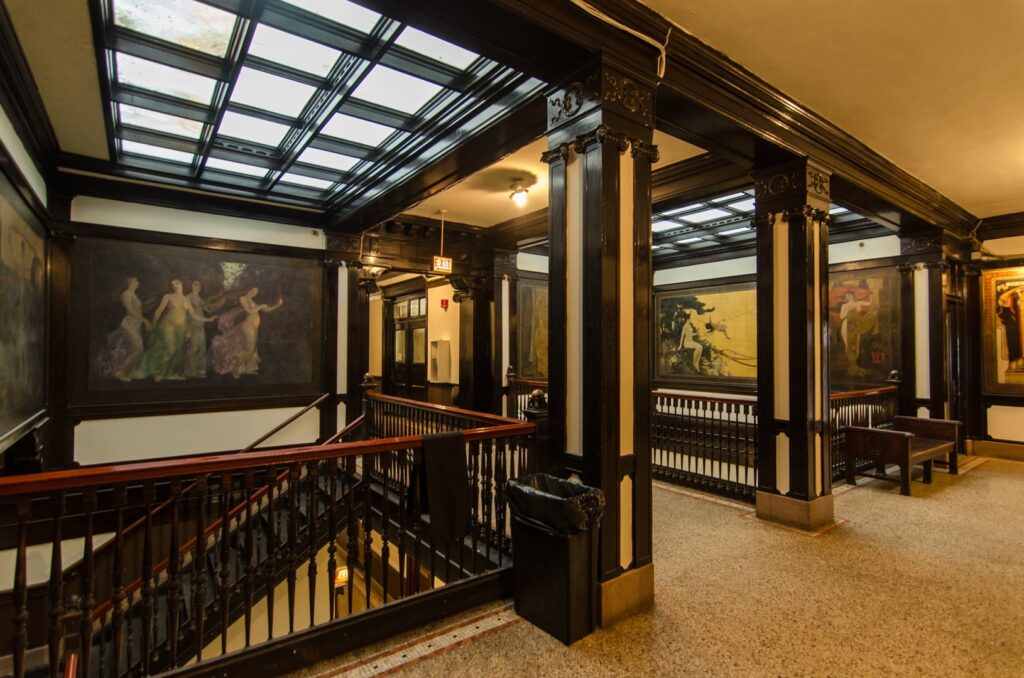 Fine Arts Building