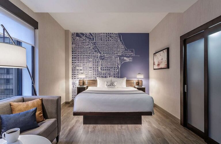 Cambria Chicago Loop – Theatre District