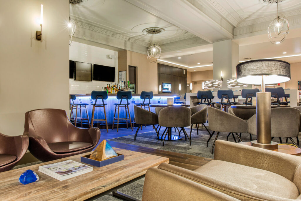 Intermission Bar + Kitchen at Cambria Chicago Loop