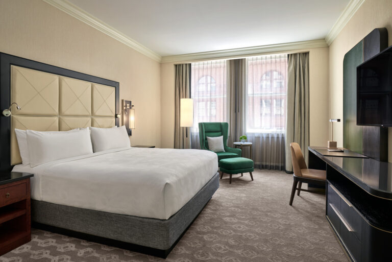 Renaissance Chicago Downtown Hotel